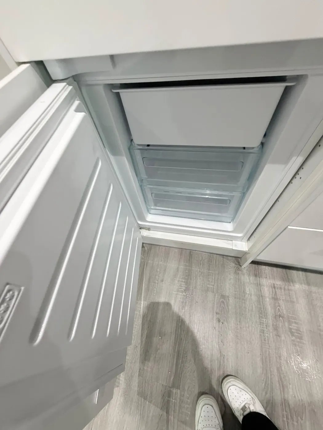 Freezer after cleaning by Golden Eye Cleaning